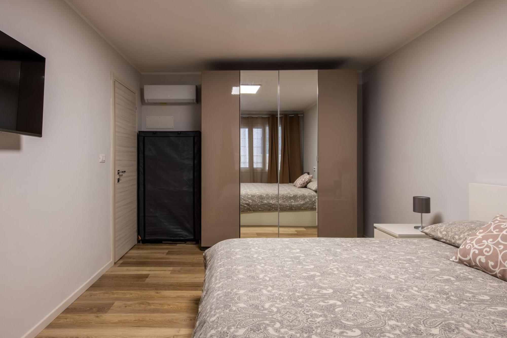 Villareale Flat - Palermo City Center Free Parking Eksteriør billede